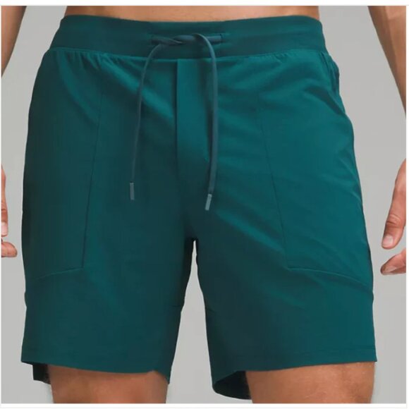 lululemon athletica License to Train Short 7" - Picture 1 of 1